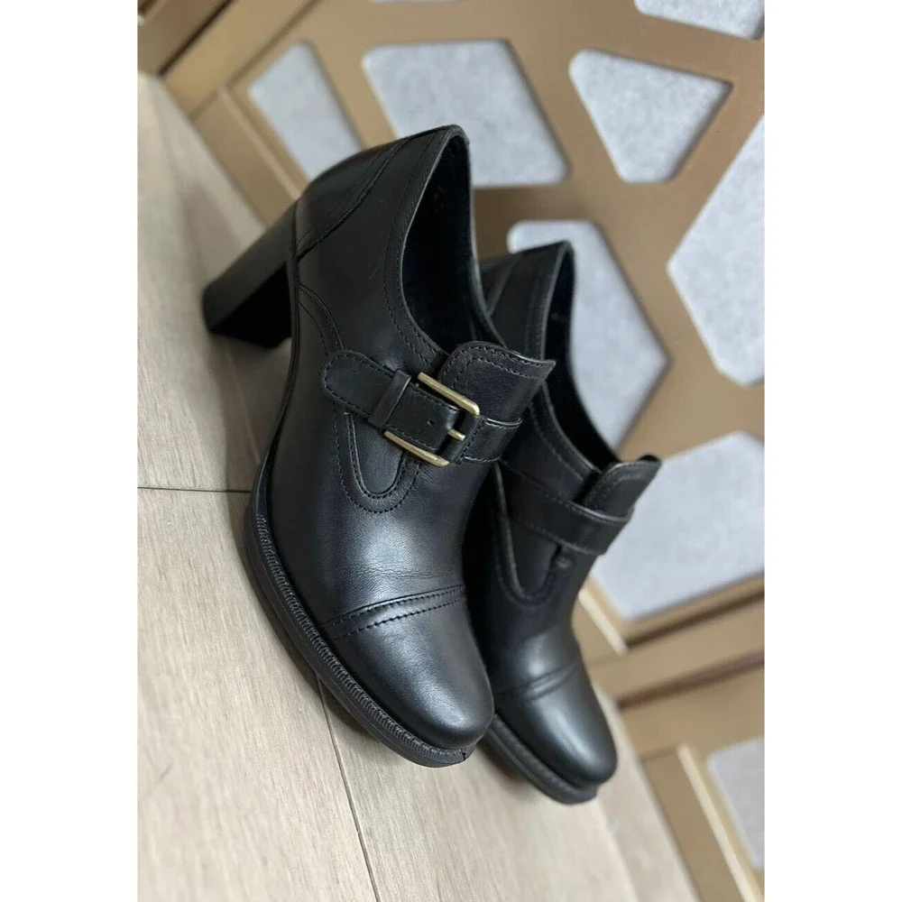 Ecco Womens Heels Shoes Booties Shooties Size 37 6.5 7 Black Leather Slip On